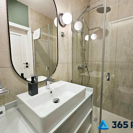 365pam - Wiatrem I Piaskiem - 6-osobowy Z Garazem I Klimatyzacja Przy Morzu Ustronie Morskie